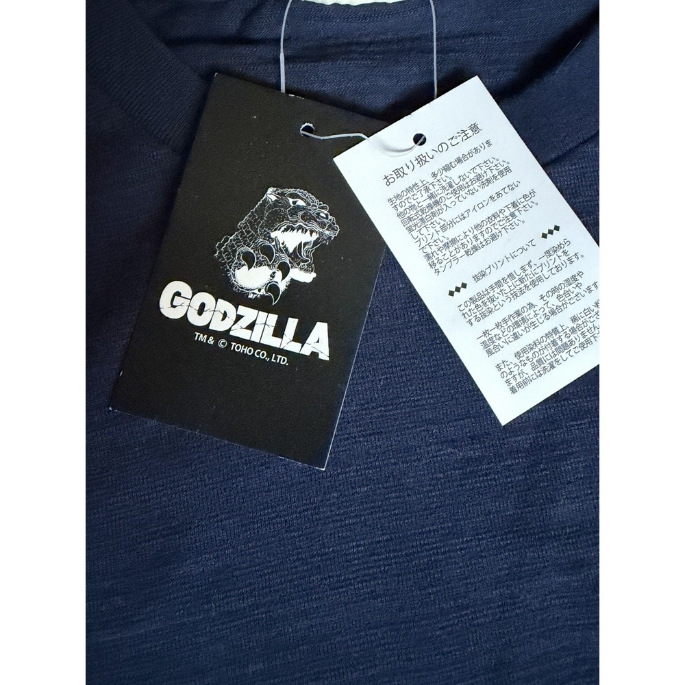 NWT Godzilla Toho Great Wave Off Kanagawa Mens XL Navy Slub T-shirt Japan Anime - Picture 7 of 10